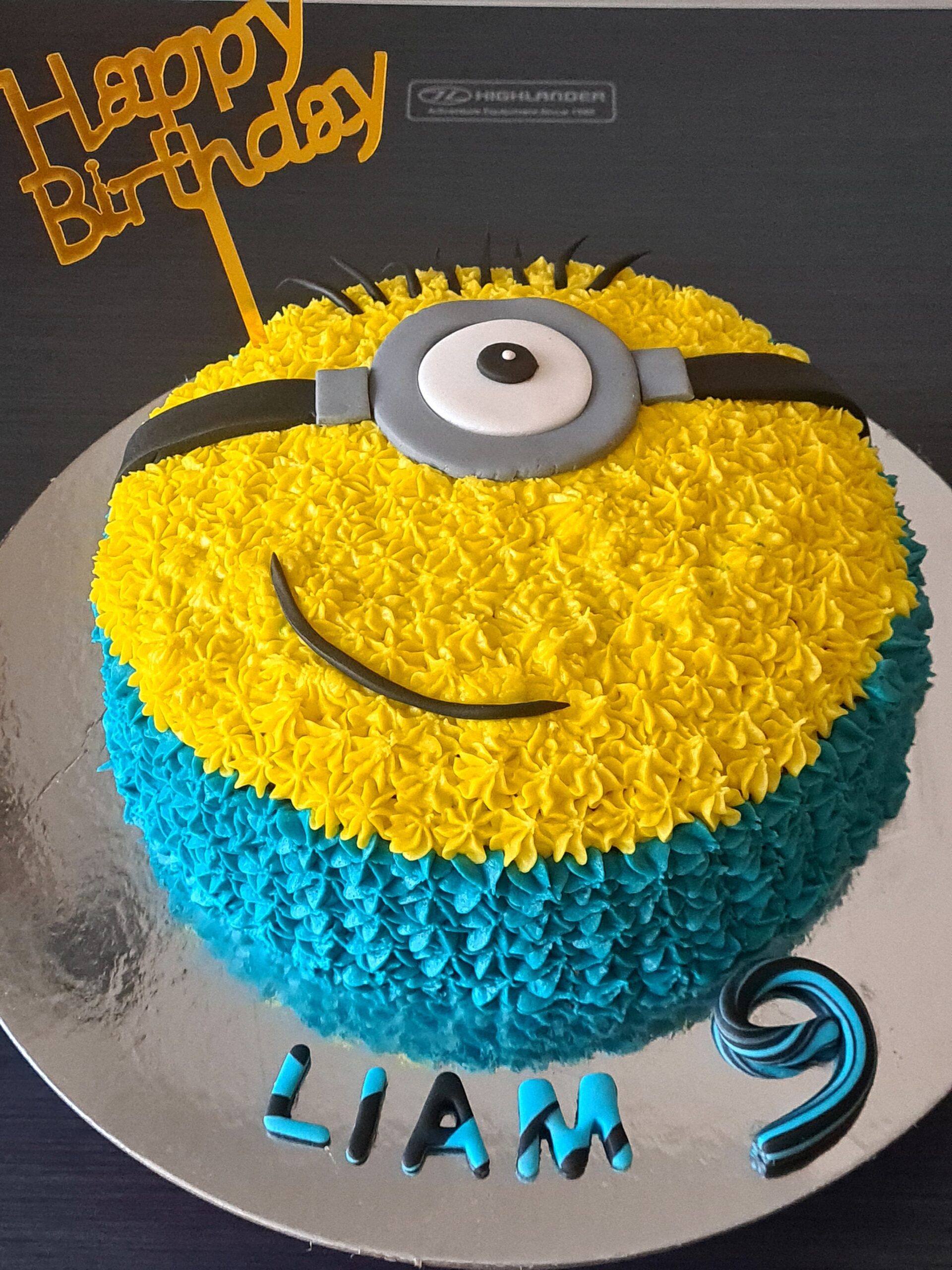 Best Smiley Emoji Cake Online Order| Smiley Emoji Cake Send  Online-cakegift.in